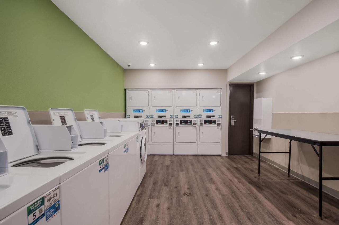 Woodspring Suites Bellflower - Los Angeles Exterior photo